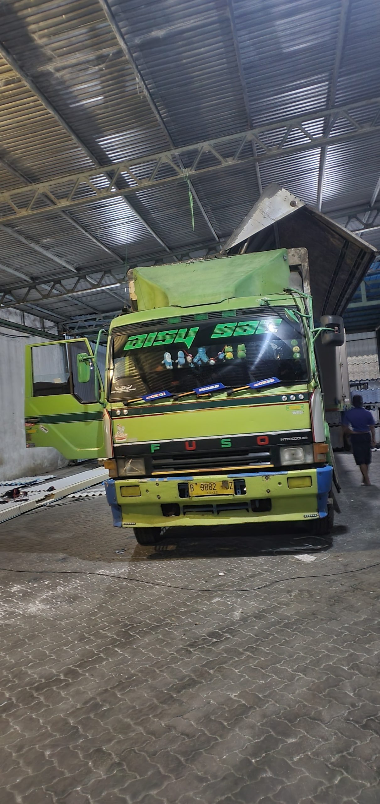 Armada Truk Ekspedisi ASB